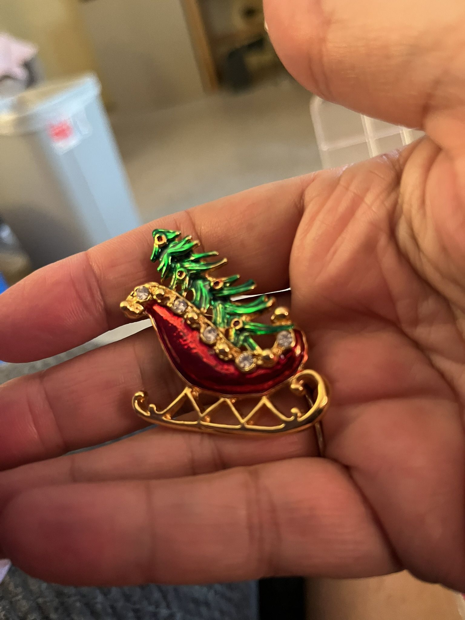 Brooch - Red Sleigh and Christmas Tree 1960’s Excellent Condition