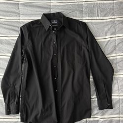 Black Men’s Dress Shirt (15 1/2 Collar, 34-35 Sleeve)