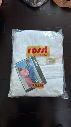 Rossi Soft Cotton Grand Hotel Bathrobe – Size M – White – New in Package – Italian