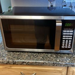 Counter top microwave