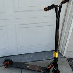 Mangoose Stance Pro Freestyle Scooter