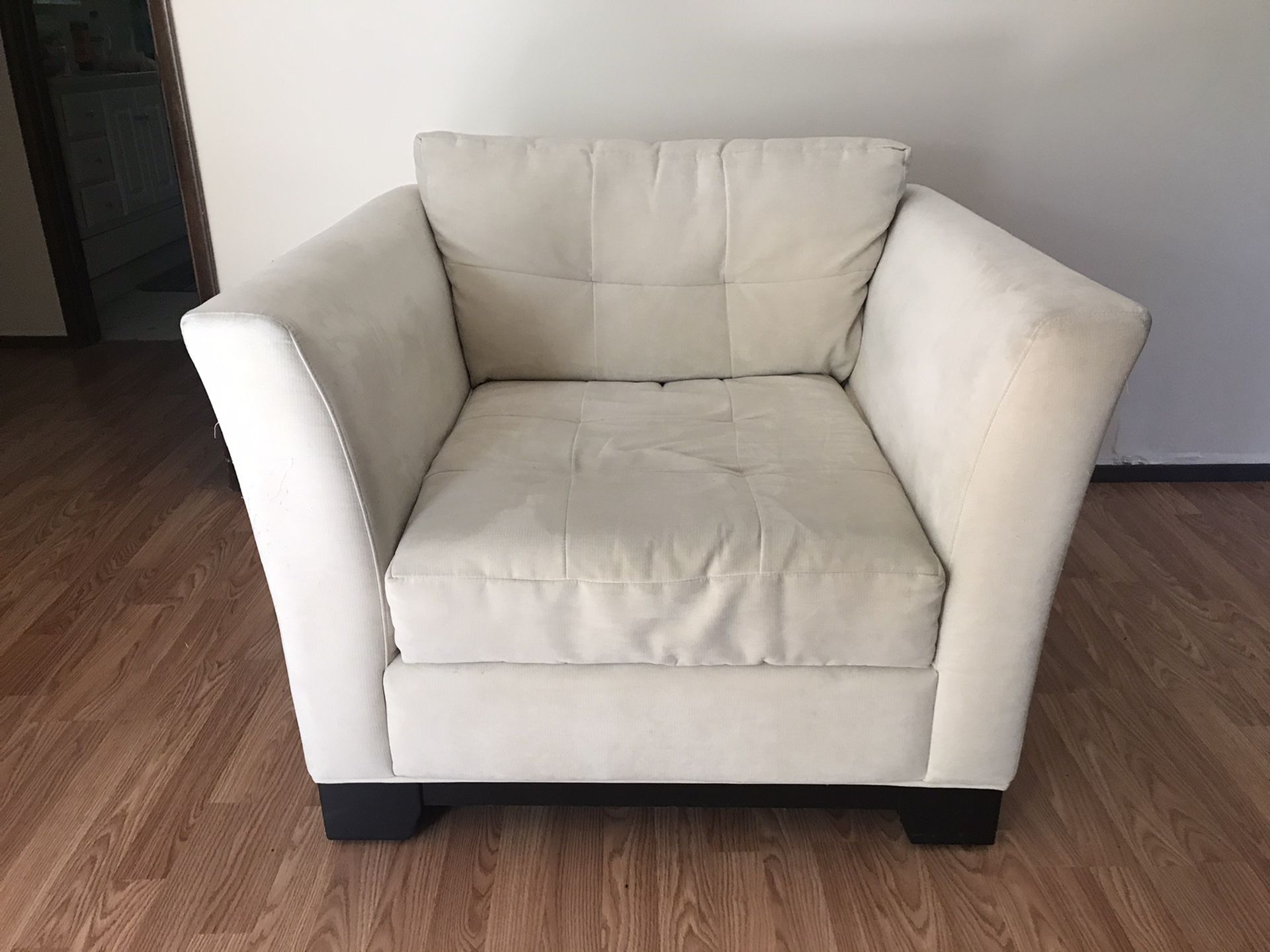 Free couch and sofa