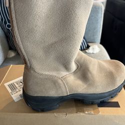 Women’s Land End Winter Boots NEW