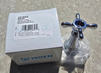 Moen 221642 Weymouth Cross Handle