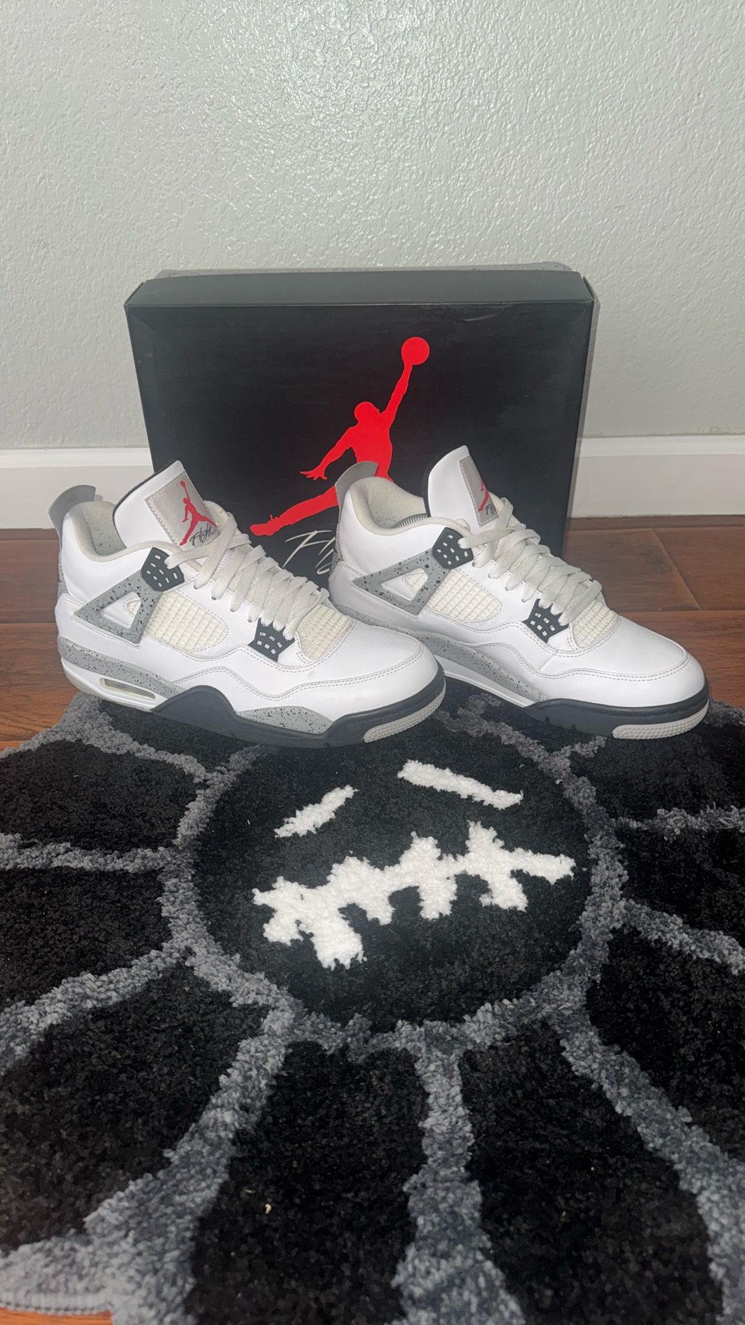 Jordan White Cement 4s Size 11