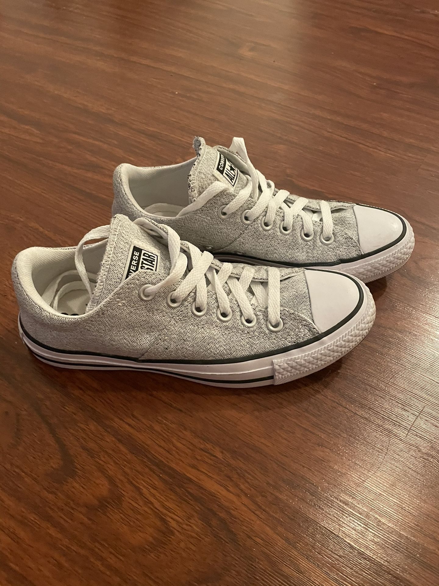Shoe