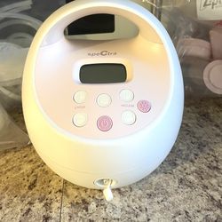 Baby feeding supplies 