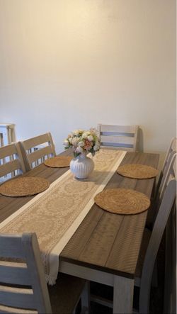Ashley Skempton 7-Piece Dining Set – Excellent Condition
