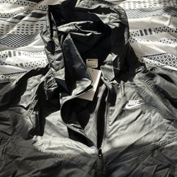 Nike windbreaker