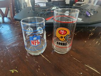 2 nfl 49er drinking glasses