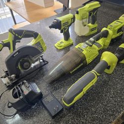 Ryobi Tool Set
