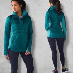 Lululemon Sz 4 Down For a Run Puffer Pullover