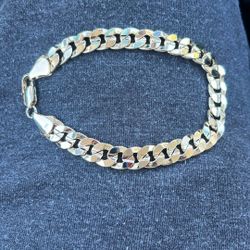 14k Solid Gold Curb Link Bracelet