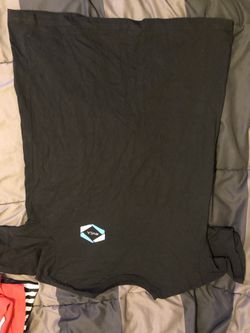 Rvca Tee