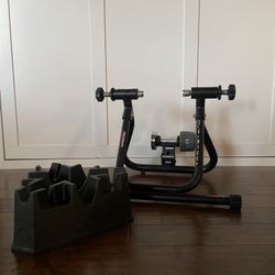 Bike Trainer — Blackburn Trakstand