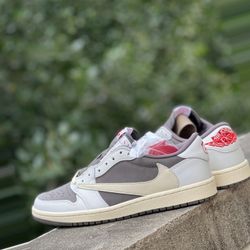 Jordan 1 Low Travis Scott Reverse Mocha 209