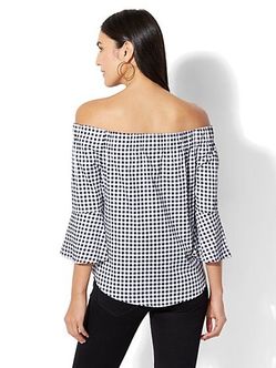 NY&co Gingham Top