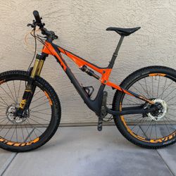 Scott Carbon Fiber Genius 700 Tuned Plus (27.5+)