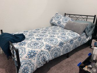 Moving Sale – Gently Used XL Twin Beds (Set or Separate)