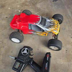 RC Car Team Losi XXX-T Sport Truck