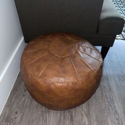 Round Foot Stool Ottoman (Faux Leather)