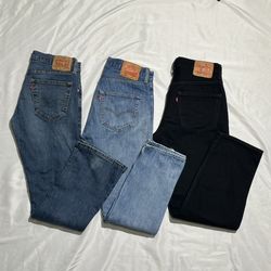 Lot of 3 Levi’s, black 550, 2 vintage R Tag Rare, size 32x32 men’s 