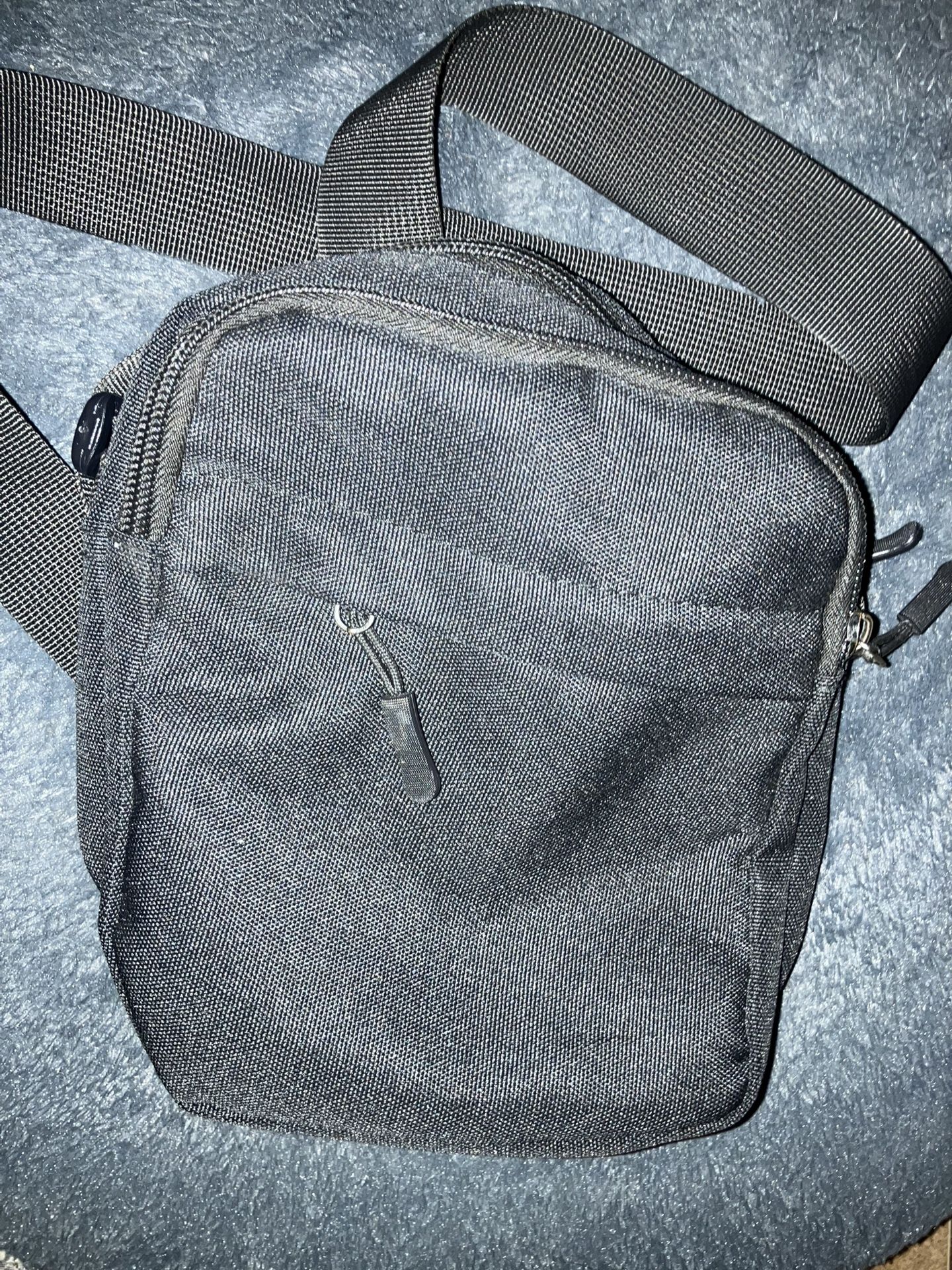 Brand new Unisex Totebag With secret compartment inside