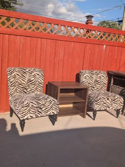2-Accent chairs set