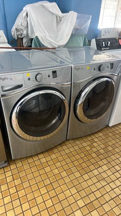 Whirlpool duet washer and gas dryer