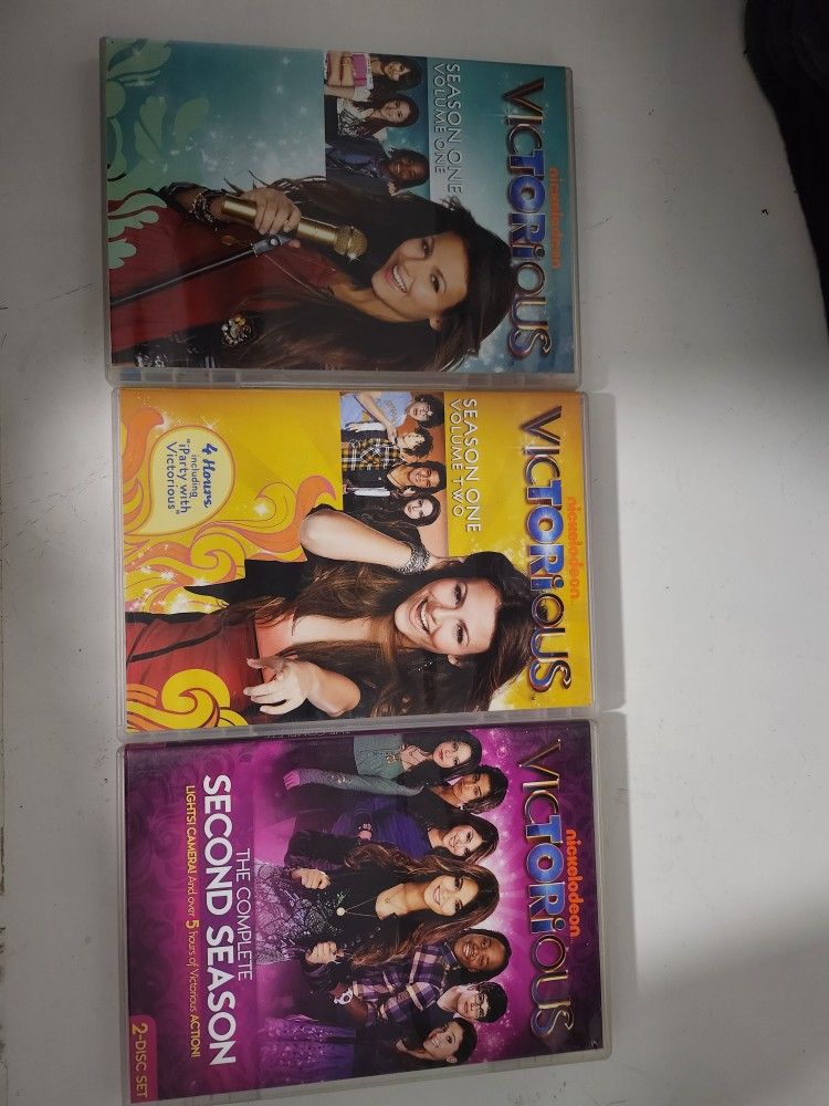 Victorious Nickelodeon Season 1 and Season 2