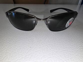 Brand new Ray Ban Polarized unisex Sunglasses