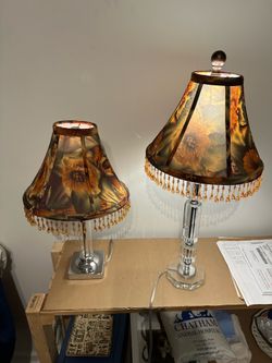Beautiful set of two lamp shades only like new