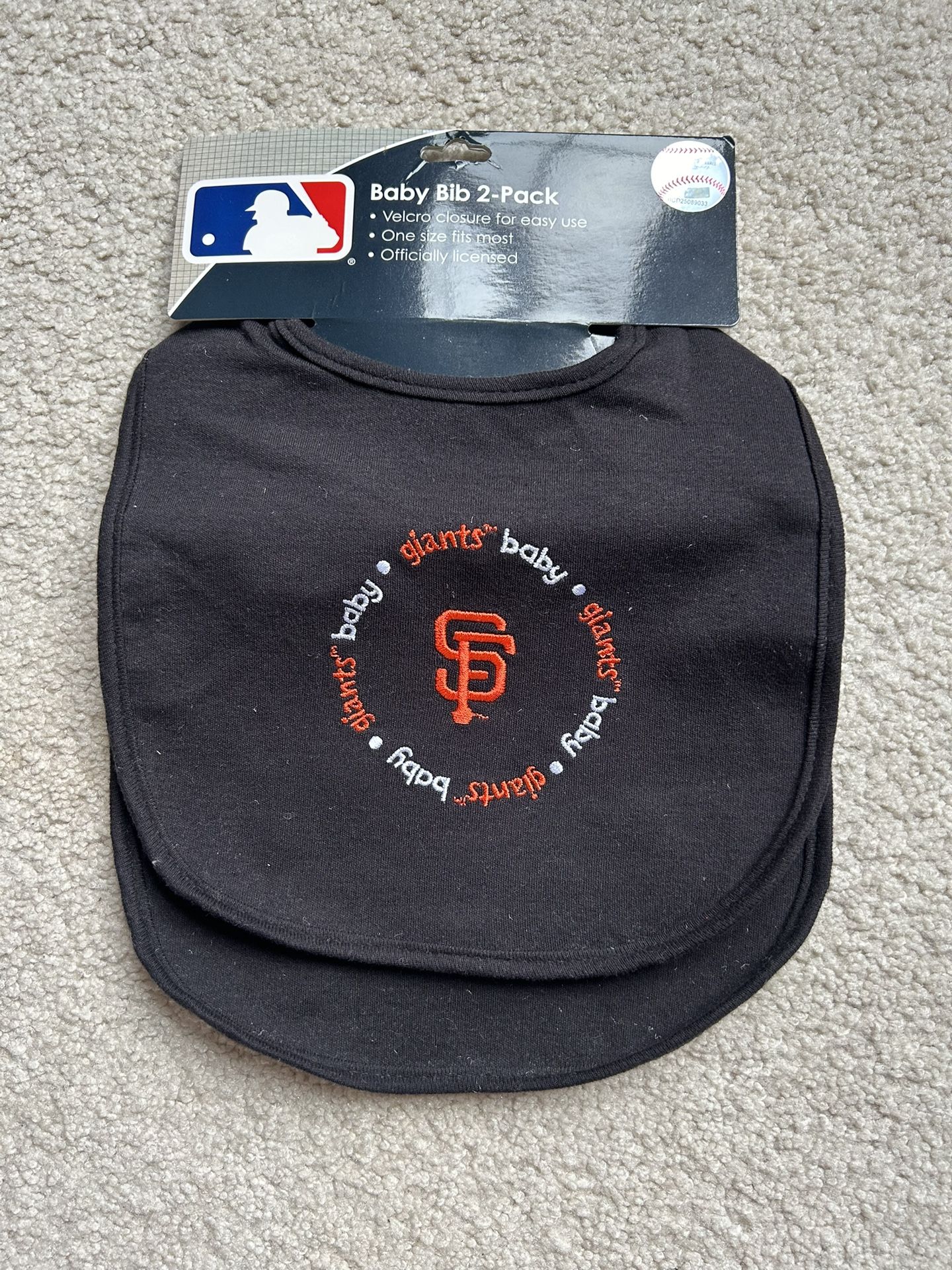 SF Giants Baby Bibs 