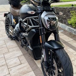 2017 Ducati xDiavel 1260 Pristine Low Miles 4200
