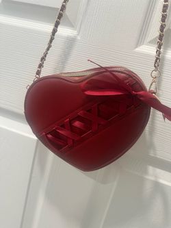 Torrid - heart shaped purse - $25