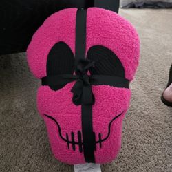 VINTAGE VANIT BOTIQUE Christmas Gifts