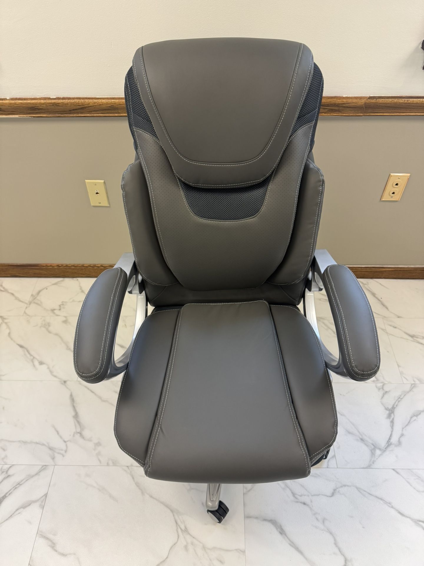 2 Serta Executive Office Chairs – Premium Leather, Like New ($500 Retail)