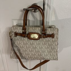 Michael Kors Hamilton
