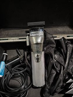 BabylissPRO Professional Clipper Bundle w/ Case