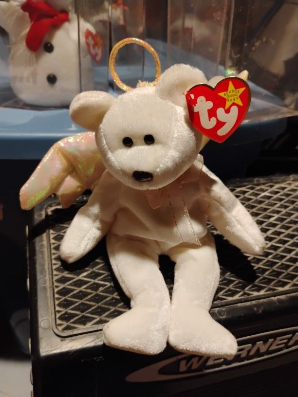 Beanie Baby Halo ( Rare Ty Beanie )
