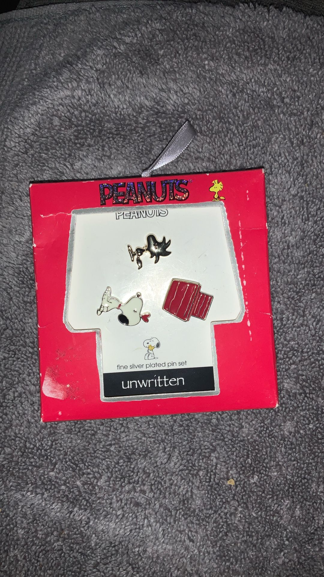 Peanuts Characters pins fine silver plated pin set unwritten sealed New