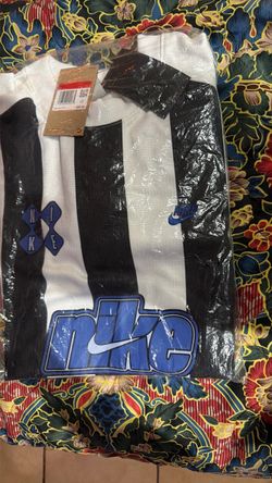 Nike Graphic Crewneck Sweatshirt Black White