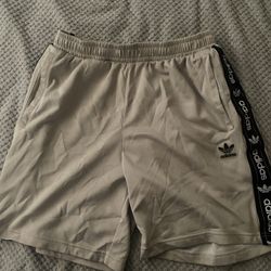 Adidas Shorts  Men Size Medium 