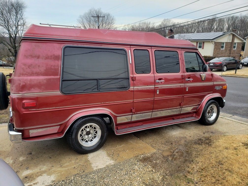 1993 CHEVY G20 CONVERSION VAN