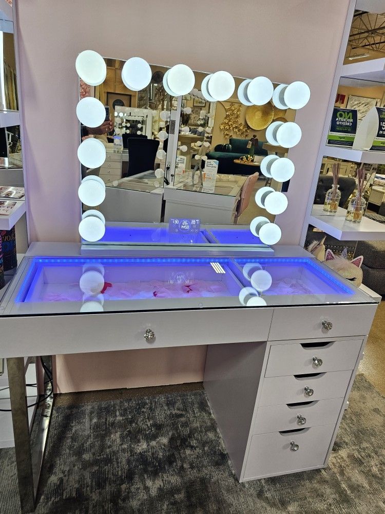 Modern Vanity Table with Bluetooth Speakers & LED Lights!