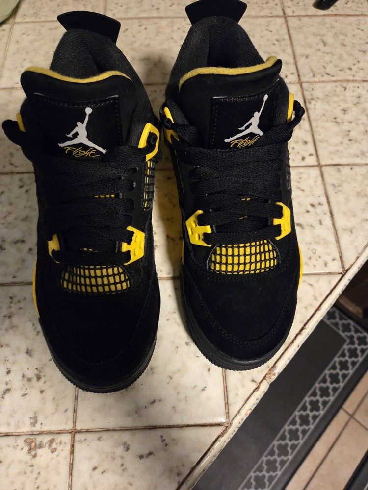 Nike Air Jordan 4 New