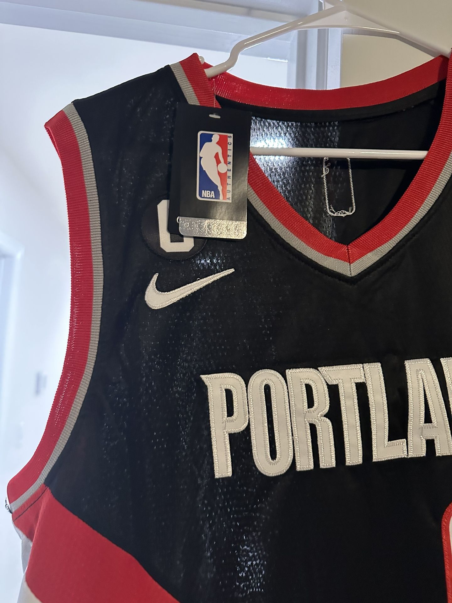 Dame Lillard Nike Jersey Men’s Size XL Brand New