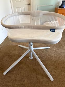HALO Bassinest Baby Bassinet