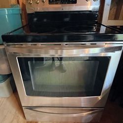 Kenmore Electric Freestanding Range