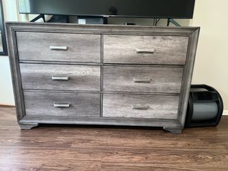 King bed frame, 2 end tables, dresser and mattress